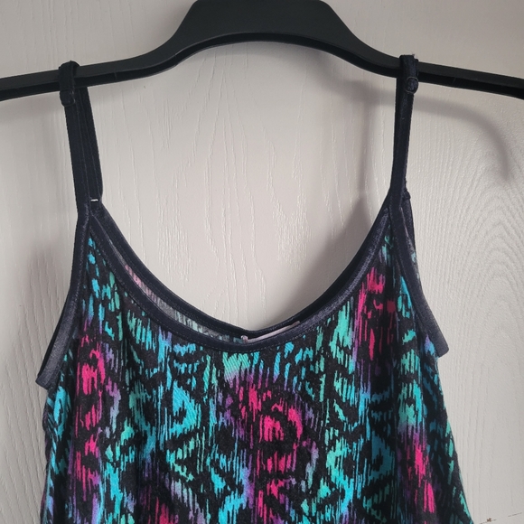 🟣Colorful patterned crop top - Picture 2 of 5